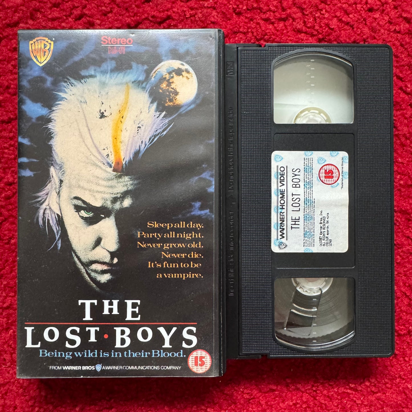 The Lost Boys VHS Video (1987) PES11748