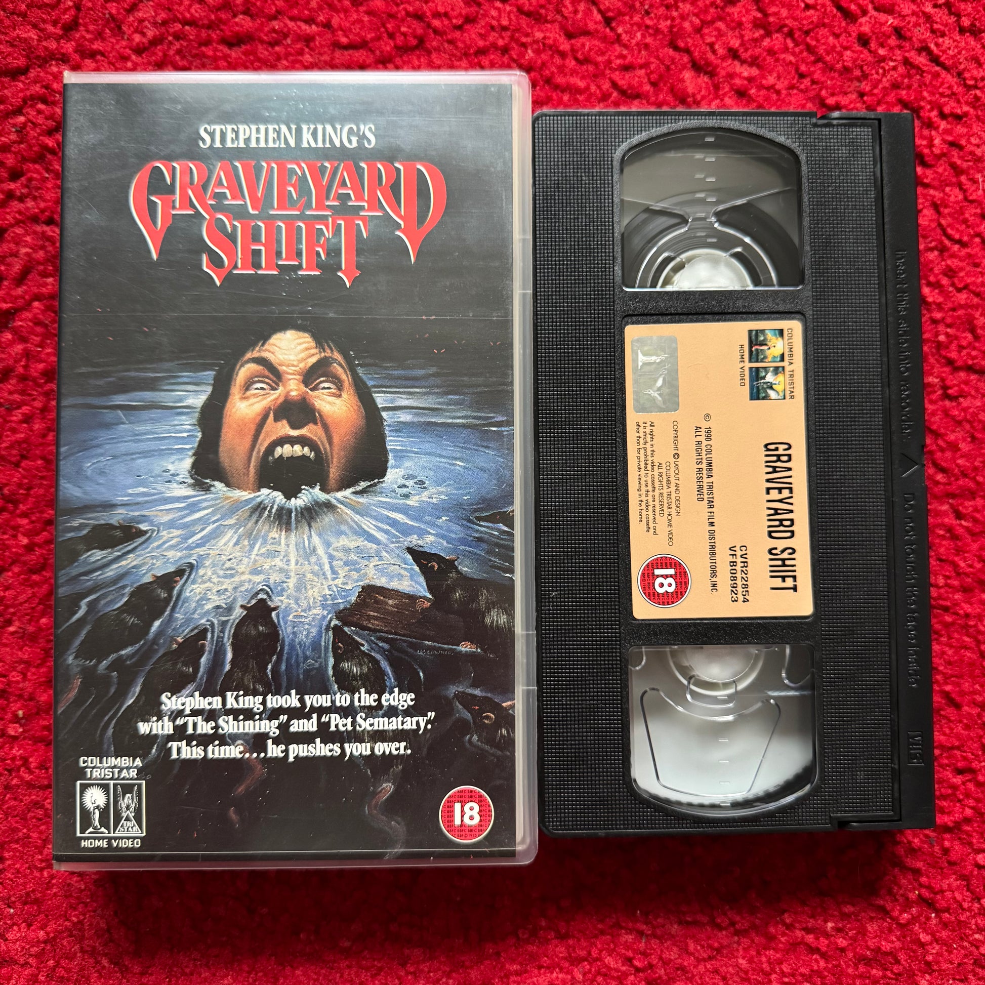 Graveyard Shift VHS Video (1990) CVR22854