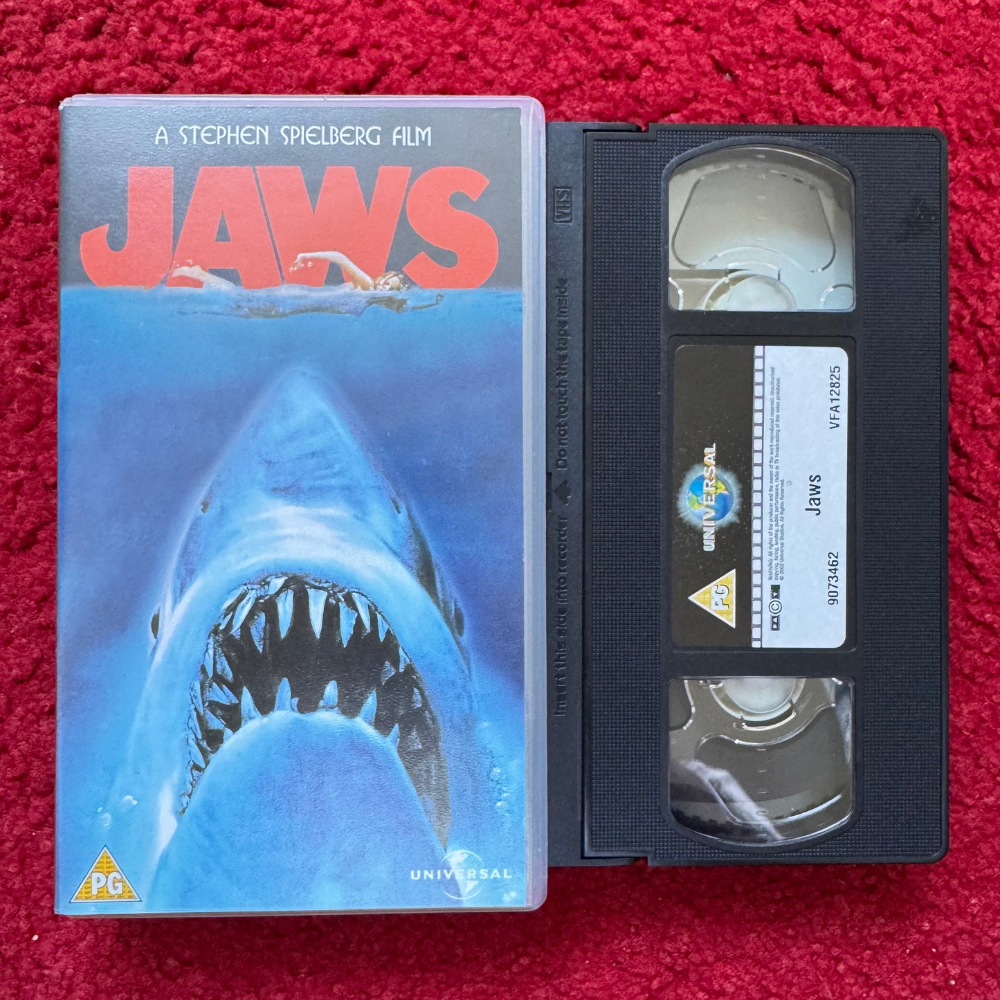 Jaws VHS Video (1975) 9073462