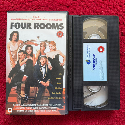 Four Rooms VHS Video (1995) D476972