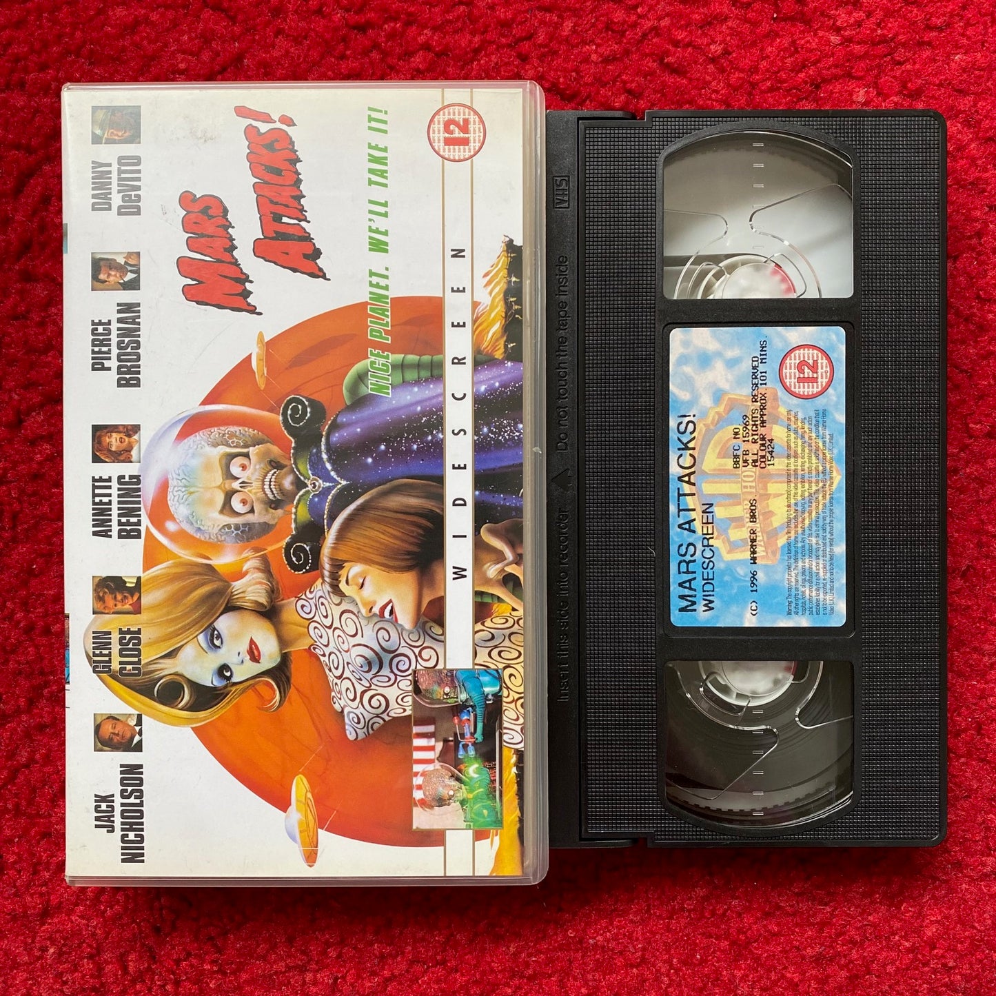 Mars Attacks! VHS Video (1996) S015424