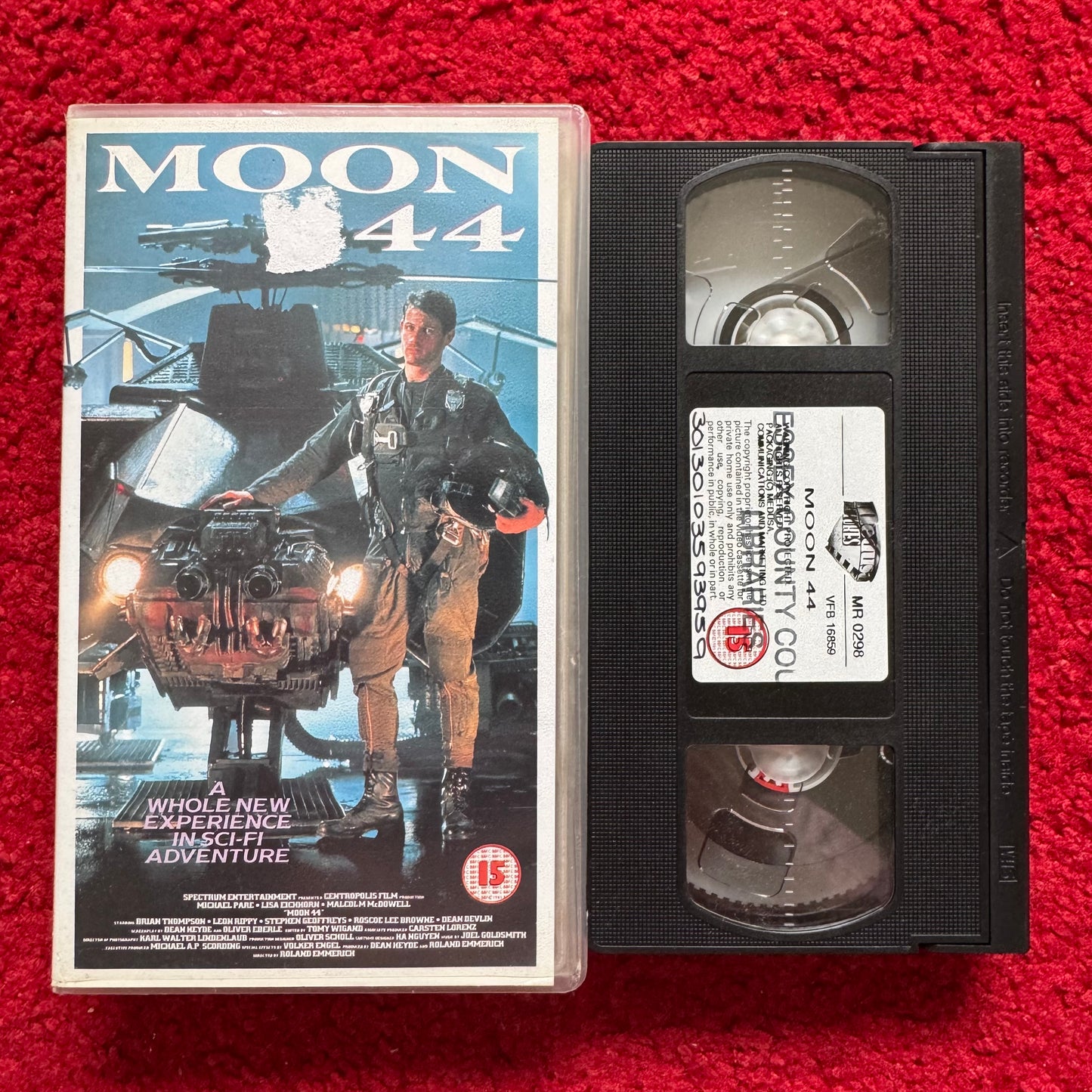 Moon 44 VHS Video (1990) MR0298