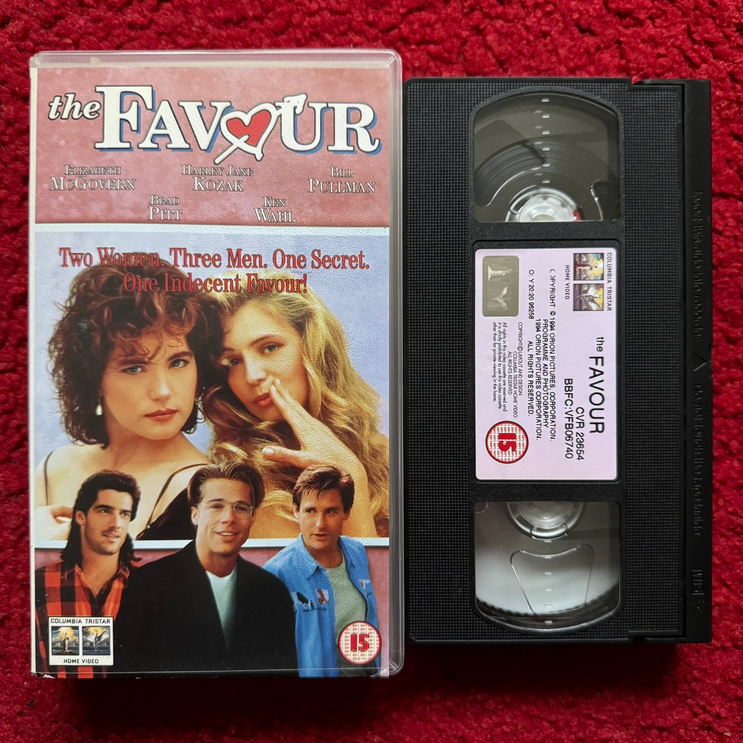 The Favour VHS Video (1994) CVR23654