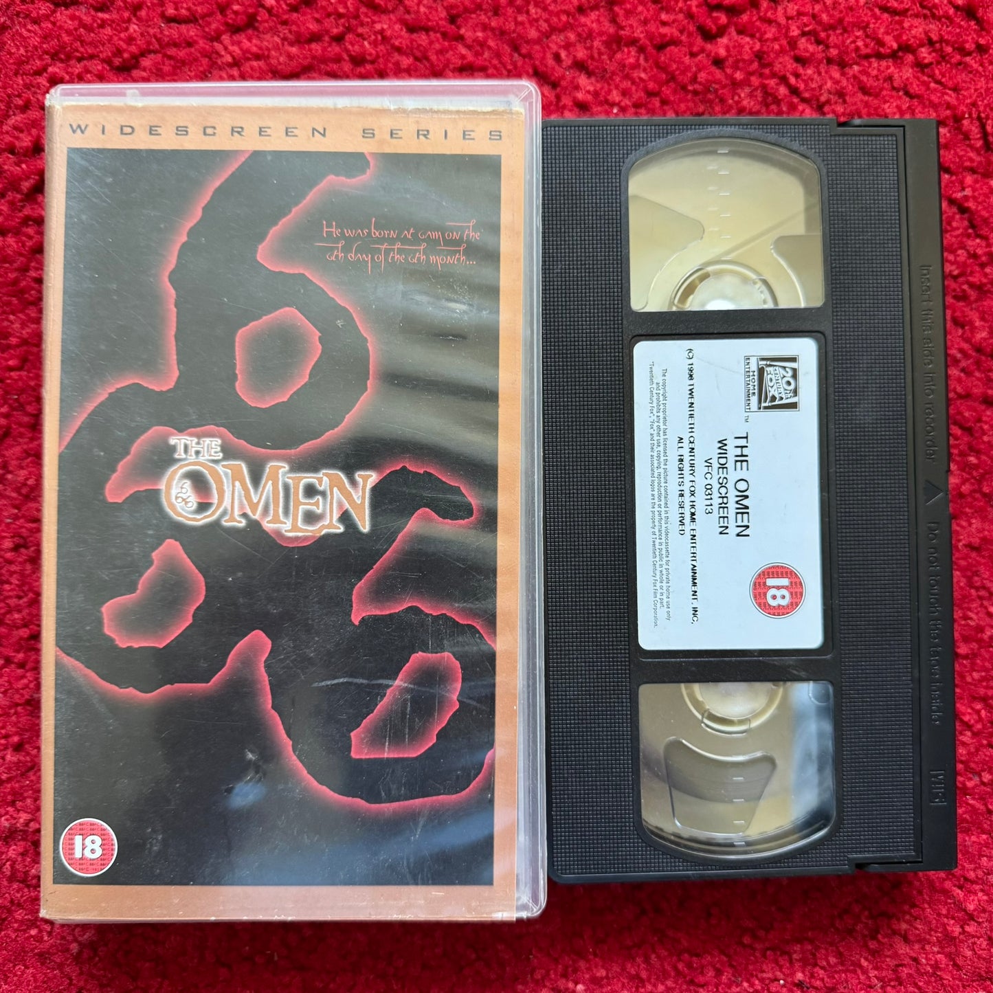 The Omen VHS Video (1976) 1079W